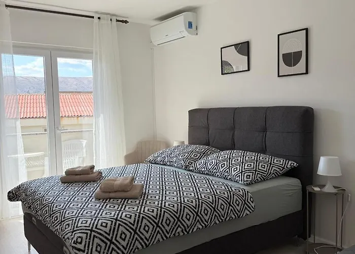 Apartman Manta Pag Town