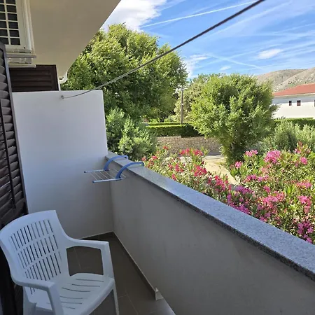 Manta Apartament Pag Town