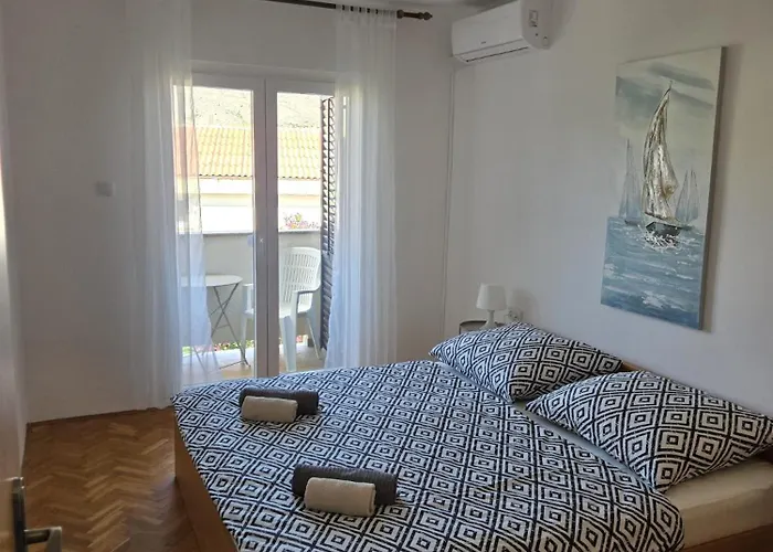 Manta Appartement Pag Town
