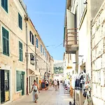 Manta Apartman *